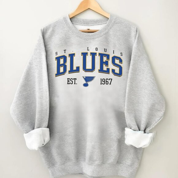 ST. Louis Blues, Vintage ST. Louis Blues Sweatshirt T-Shirt, Blues Sweater 1967 - Picture 1 of 2